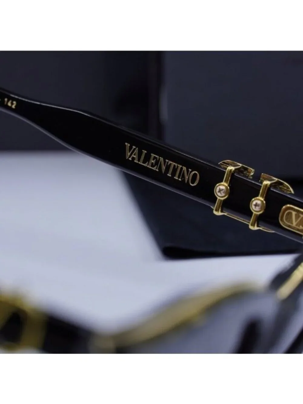 Valentino V-GOLDCUT-II VLS-114A Cat Eye Sunglasses - Black\Grey